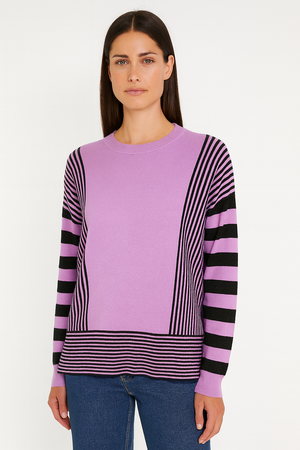 FINE STRIPED CREW NECK PULLOVER
