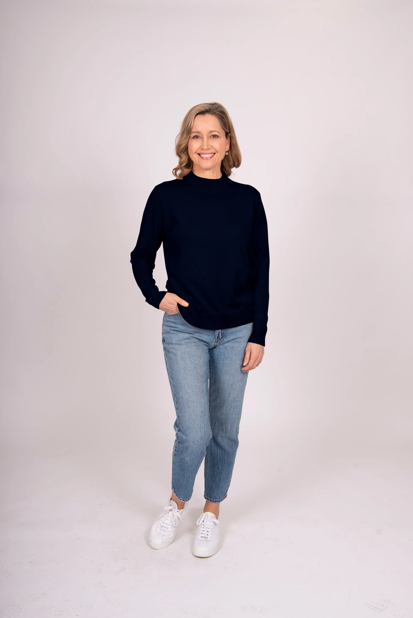 Bella - Stock Service Turtle Neck