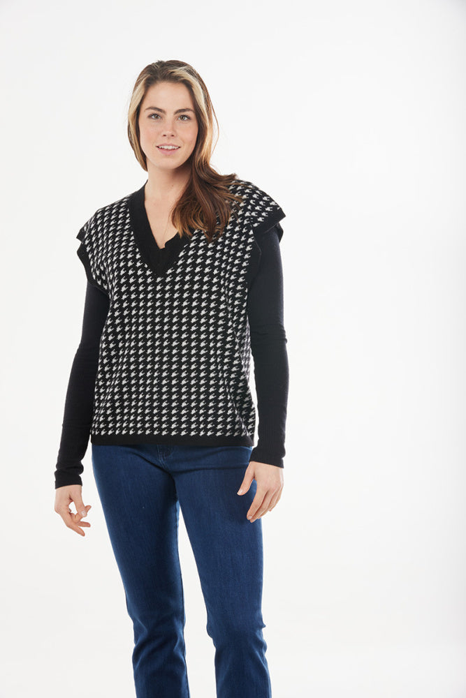 HOUNDSTOOTH VEST