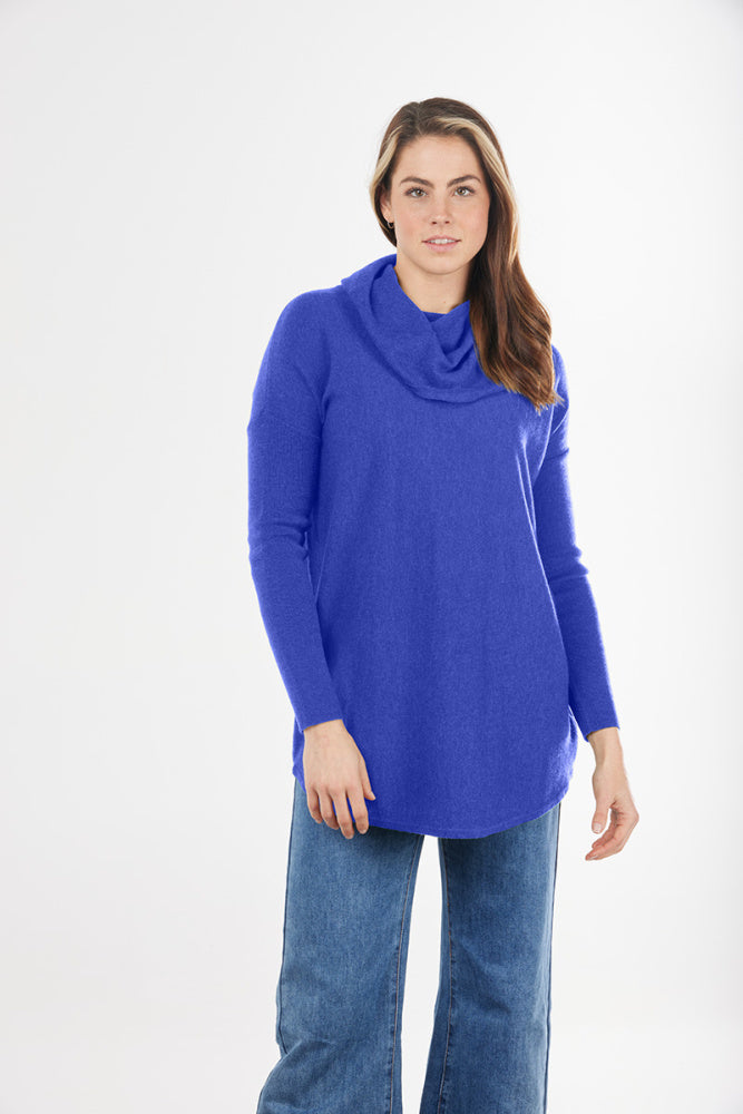 ESSENTIAL CURVED HEM COWL NECK PULLOVER