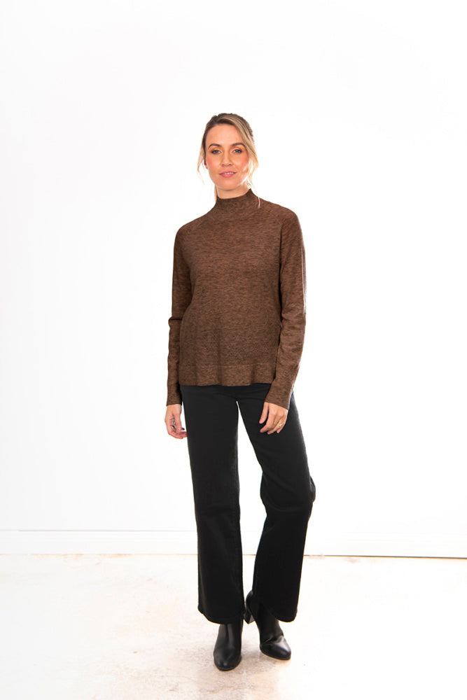 HIGH NECK PULLOVER WITH ZIG ZAG PATTERN