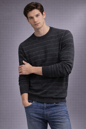 Fields Pure merino Crew neck with lines