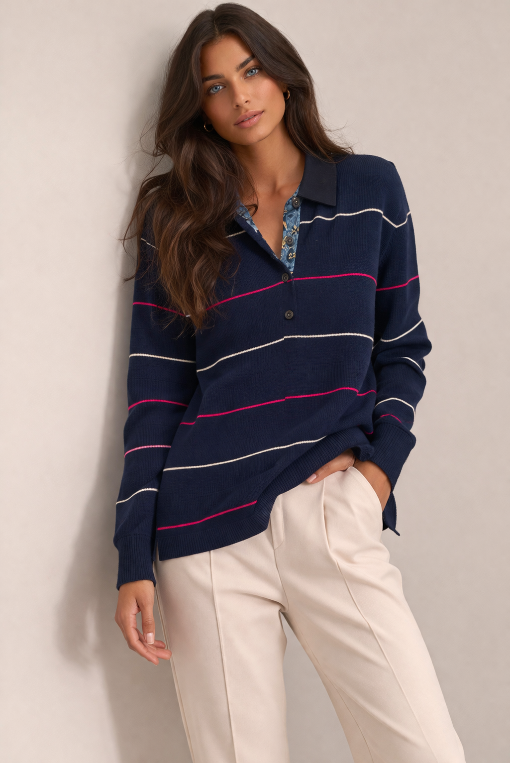 JO-RO  COLLAR PULLOVER