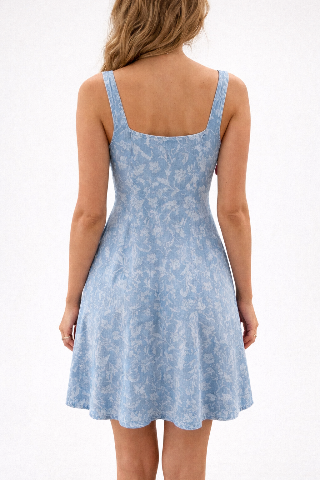 BELLA DAHL Sleeveless Button Front Fitted Dress - Vintage Fleur Denim