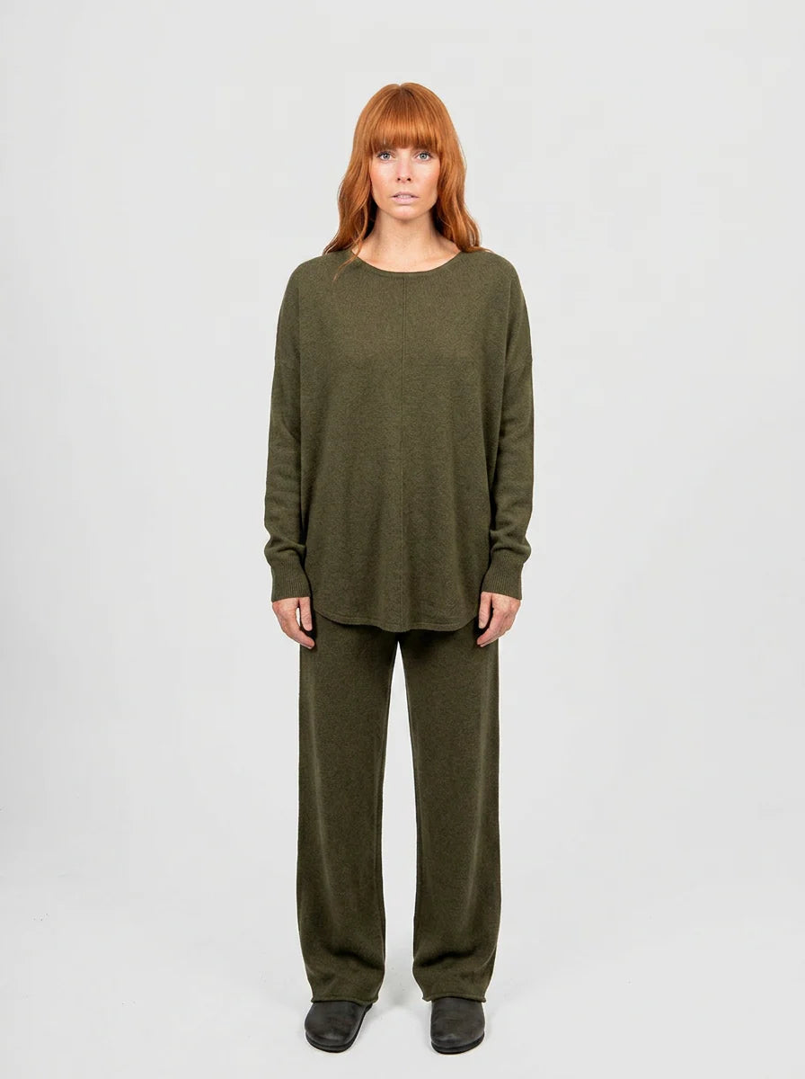 ESSENTIAL CURVED HEM CREW PULLOVER