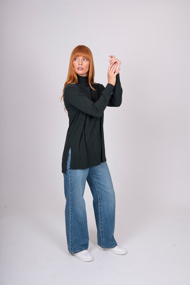 TURTLE NECK TUNIC