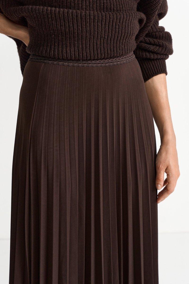 RICH & ROYAL PLEATED SKIRT WITH ELASTIC WAISTBAND
