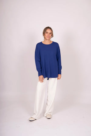 CURVE HEM CREW NECK PURE WOOL