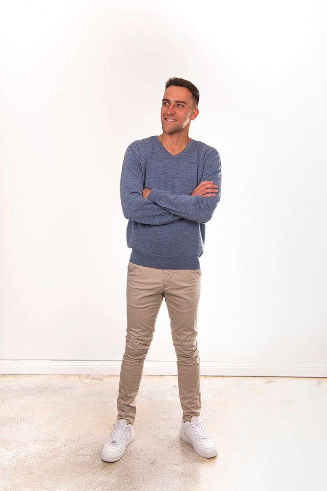 Fields classics knitwear Vee Neck Pullover with Rib Basque