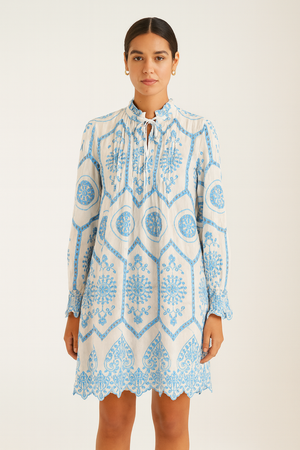 Miss Goodlife midikleid mit lochstickerei Dress