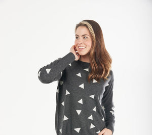 CREW NECK PULLOVER WITH PLEAT DOWN CENTRE BACK & CONTRAST TRIANGLES