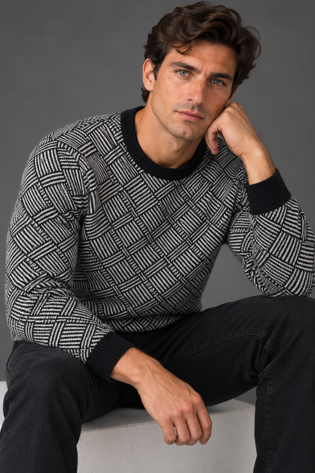 Pattern Crew Pullover