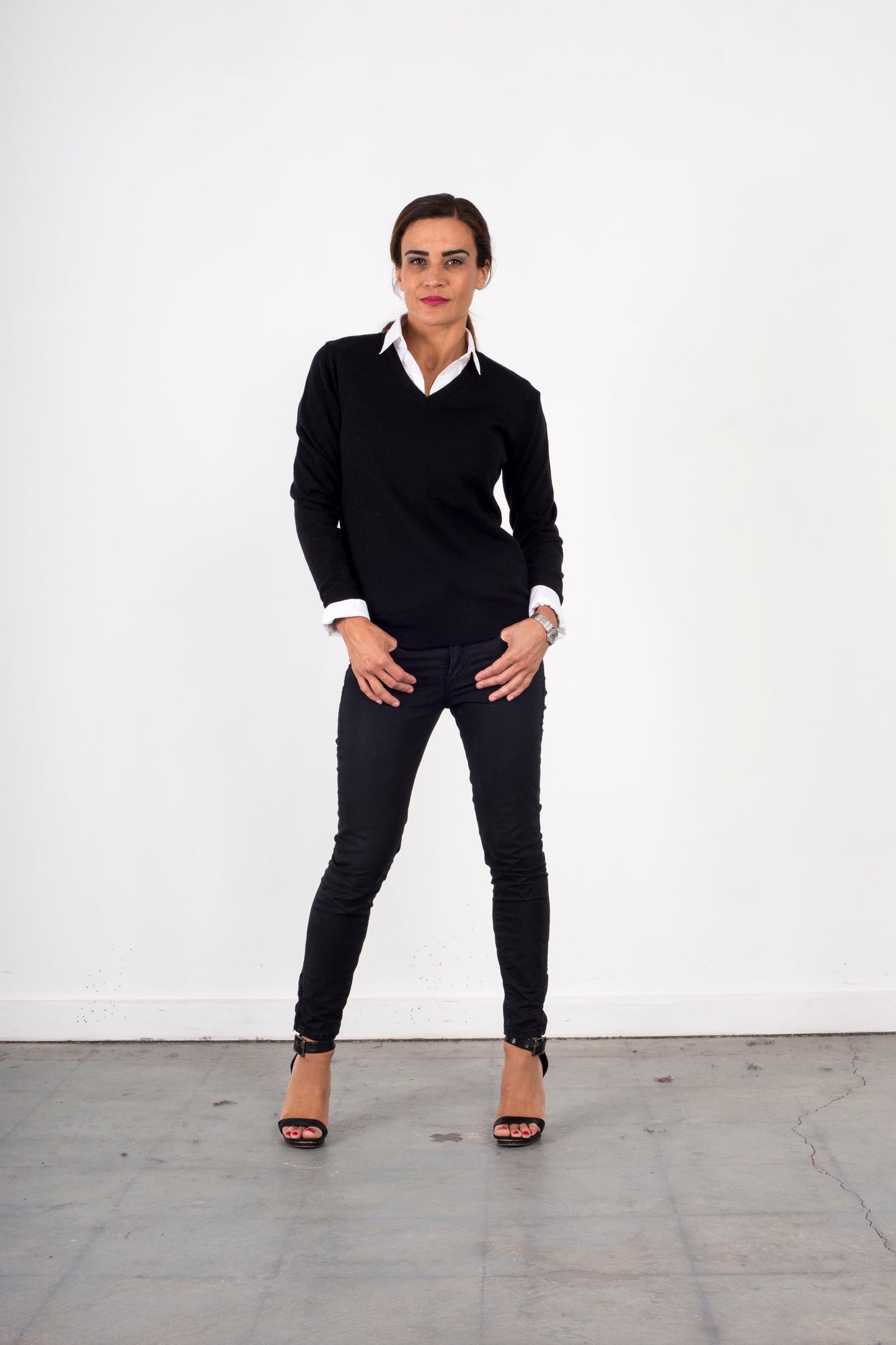 Sovrano Ladies Pure wool deep Vee neck pullover