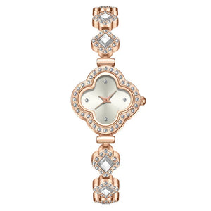 Luxury Clover Bracelet Watch with Quartz and Diamond Inlay