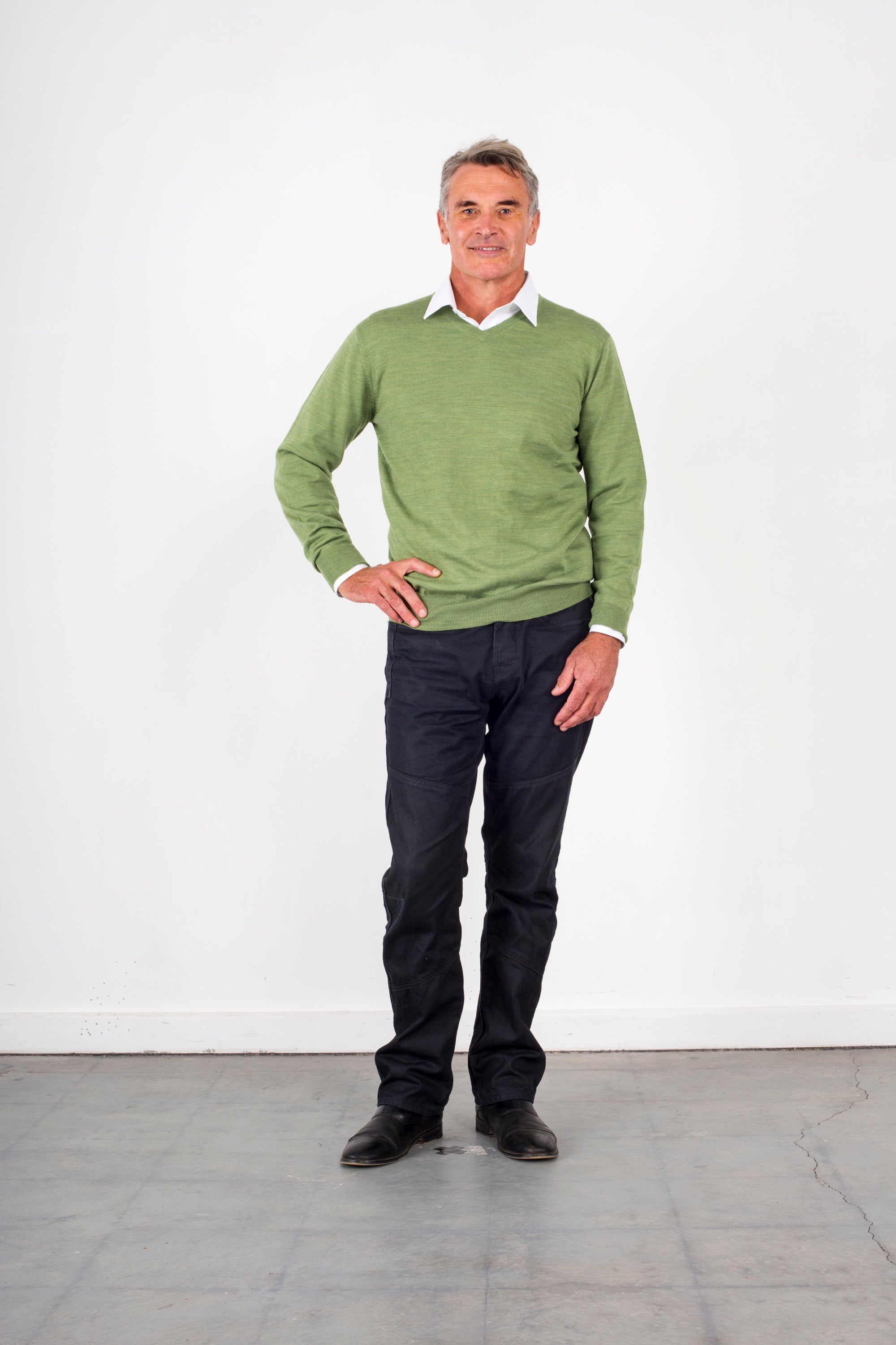 ANSETT knitwear V-Neck Jumper Fine Gage