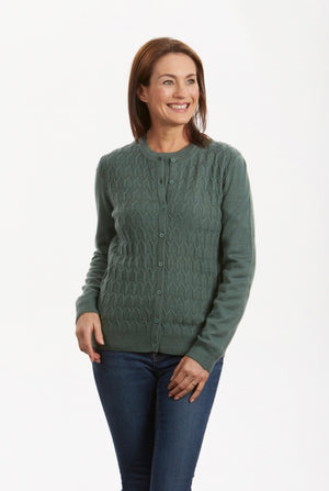 DIAMOND CABLE BUTTON TO NECK CARDIGAN
