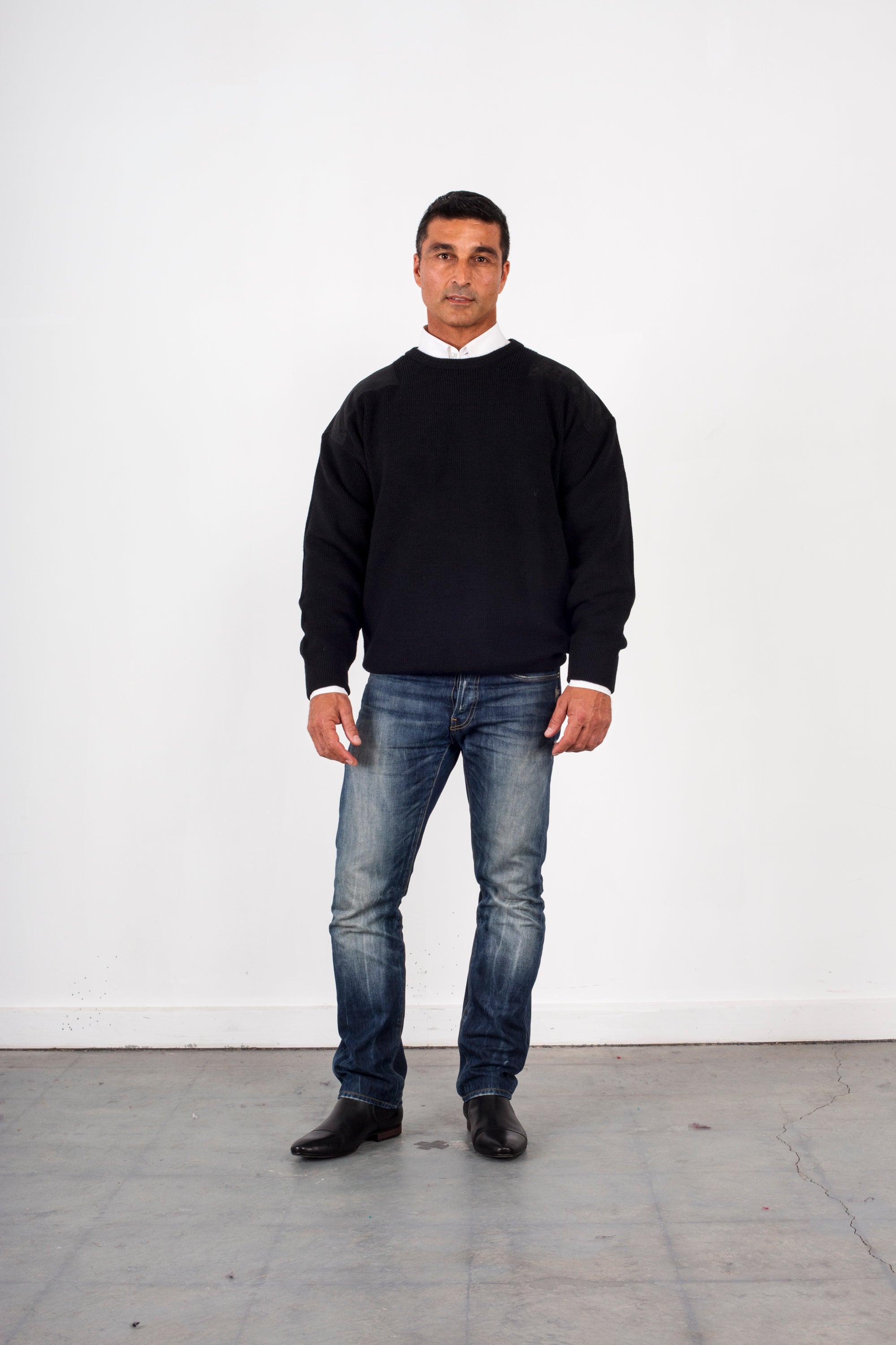 ANSETT Woollen Crewneck Jumper with Patches