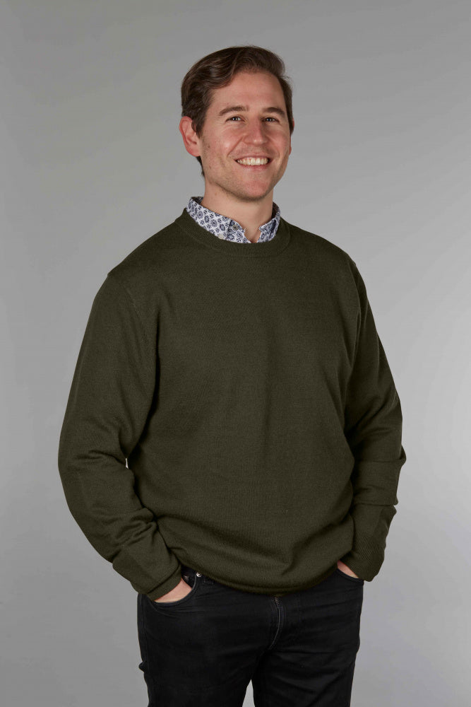 MERINO / CASHMERE ESSENTIAL CREW NECK PULLOVER BRIDGE & LORD
