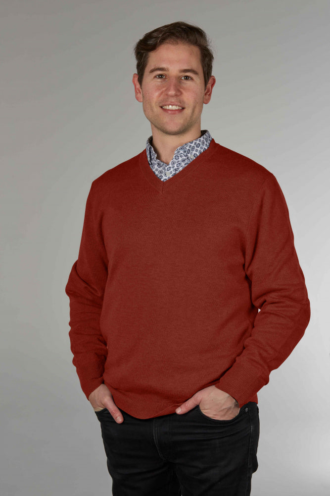 MERINO/ CASHMERE ESSENTIAL VEE NECK PULLOVER