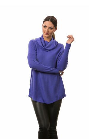 ESSENTIAL CURVED HEM COWL NECK PULLOVER