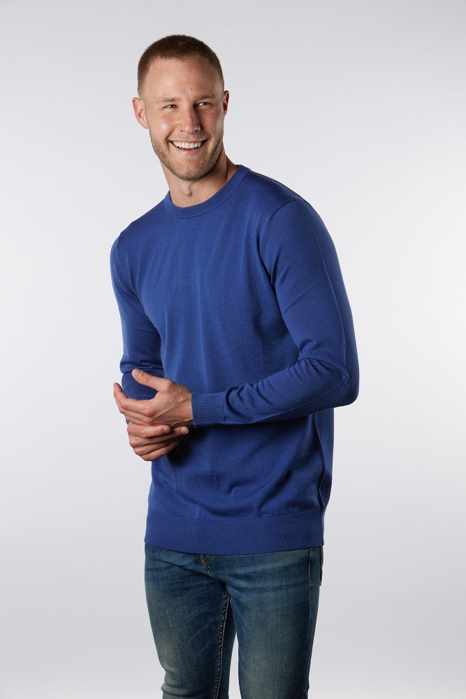 PURE MERINO FINE KNIT ESSENTIAL CREW PULLOVER BRIDGE & LORD