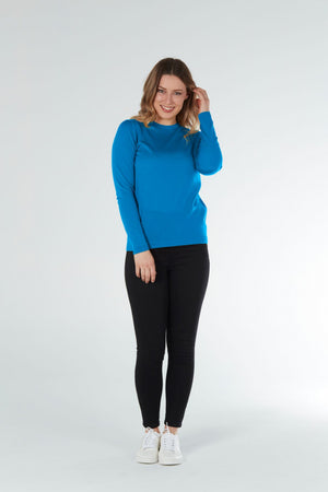 ESSENTIAL CREW NECK PULLOVER