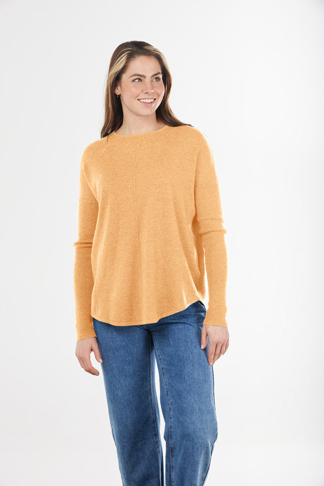 ESSENTIAL CURVED HEM CREW PULLOVER