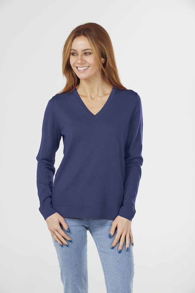 FINE PURE WOOL JERSEY VEE PULLOVER